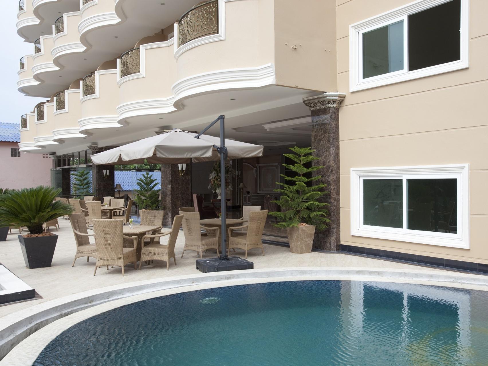 Lk Noble Suite Паттая Екстер'єр фото