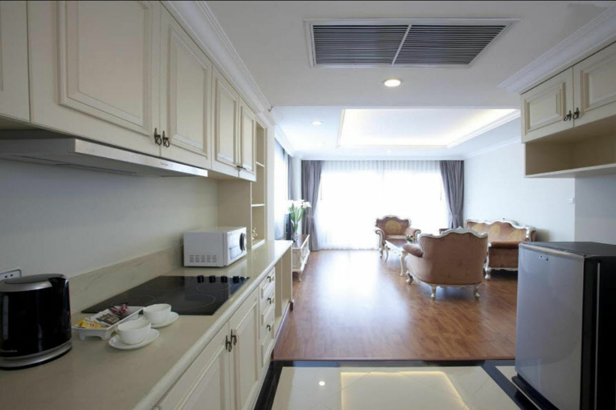 Lk Noble Suite Паттая Екстер'єр фото