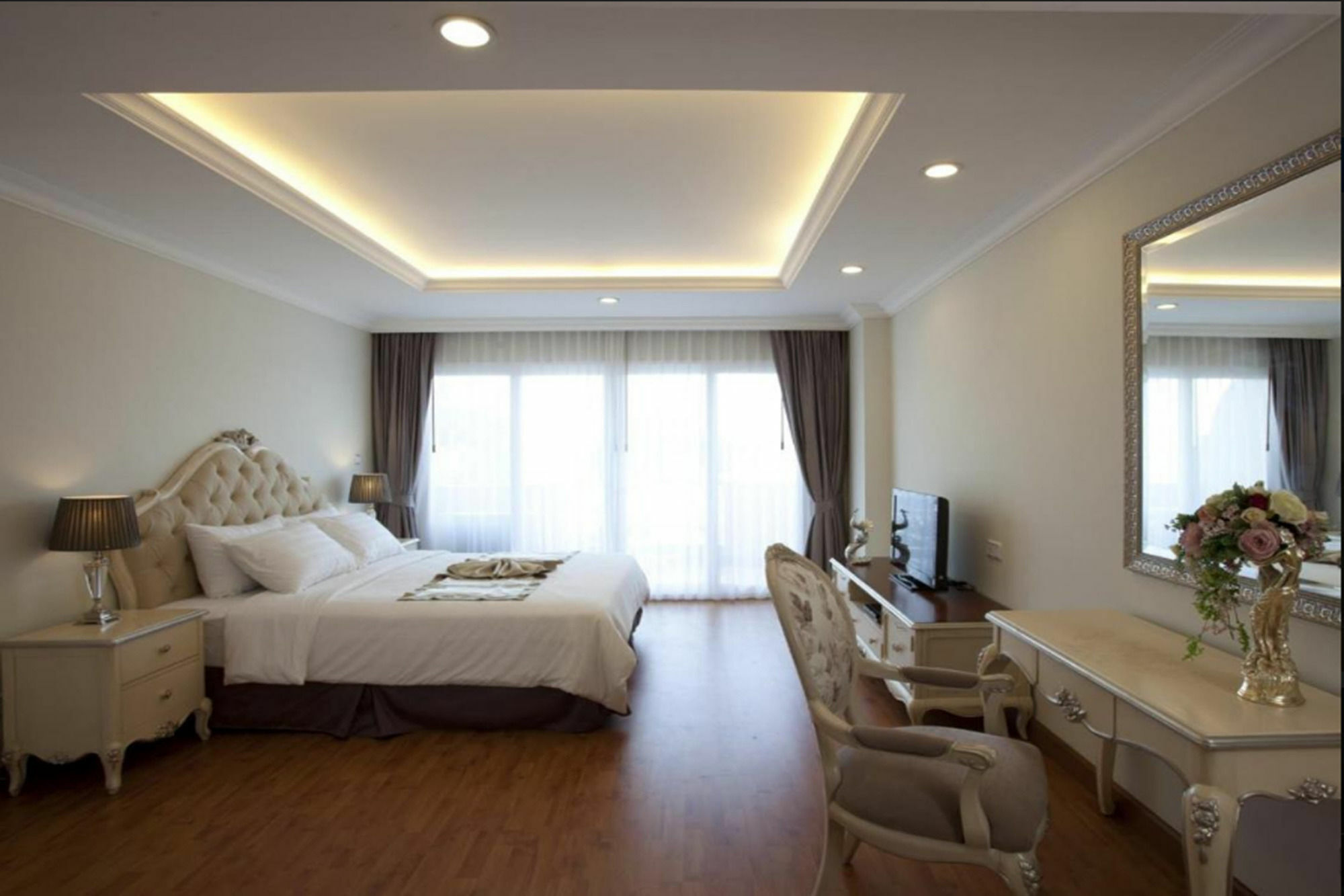 Lk Noble Suite Паттая Екстер'єр фото