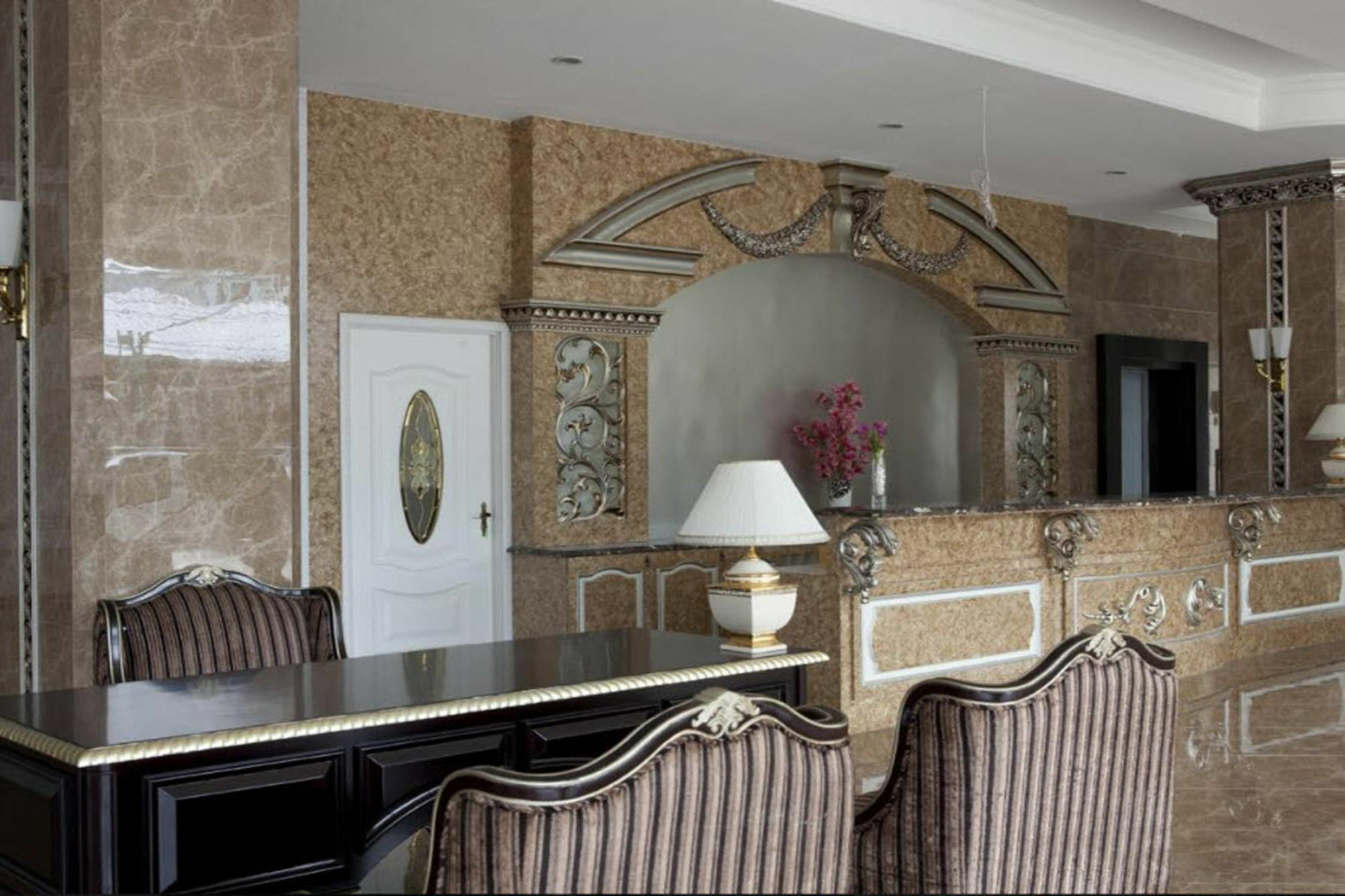 Lk Noble Suite Паттая Екстер'єр фото